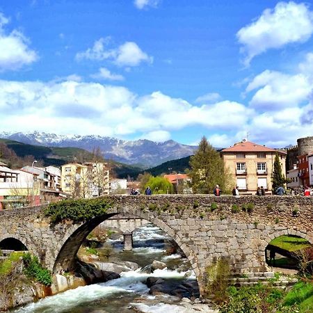 Hostal Sierra De Gredos Arenas de San Pedro Exterior photo